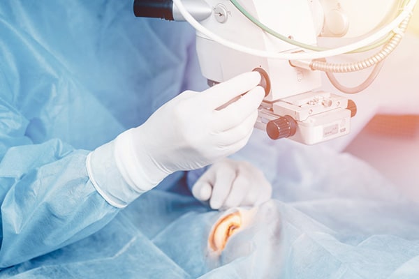 operation laser smile avis chirurgiens ophtalmologues chirurgie refractive de l oeil cataracte institut laser ophtalmologique voltaire paris